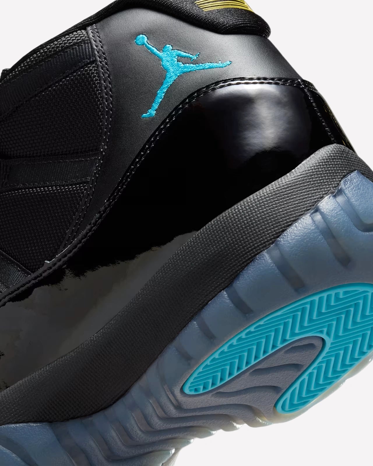 Air Jordan 11 Retro Gamma Blue (2025)
