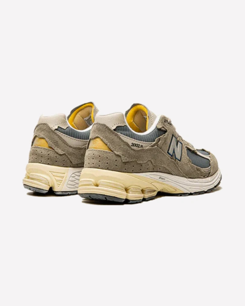 New Balance 2002R Protection Pack Mirage Grey