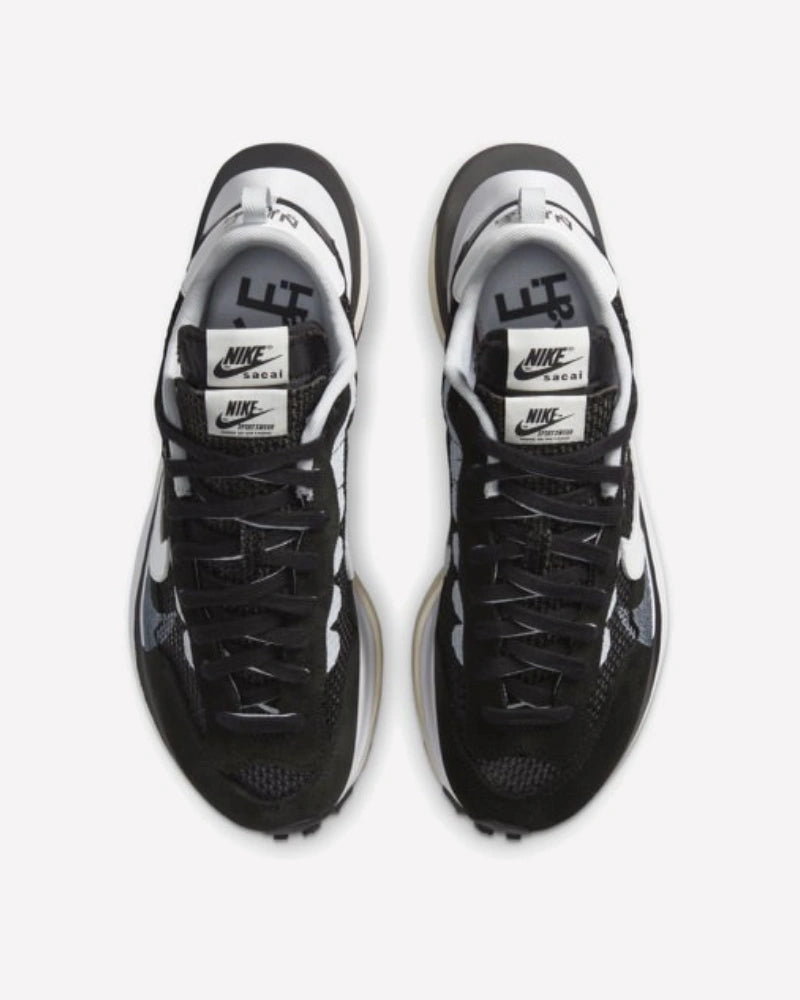 Nike Vaporwaffle sacai Black White