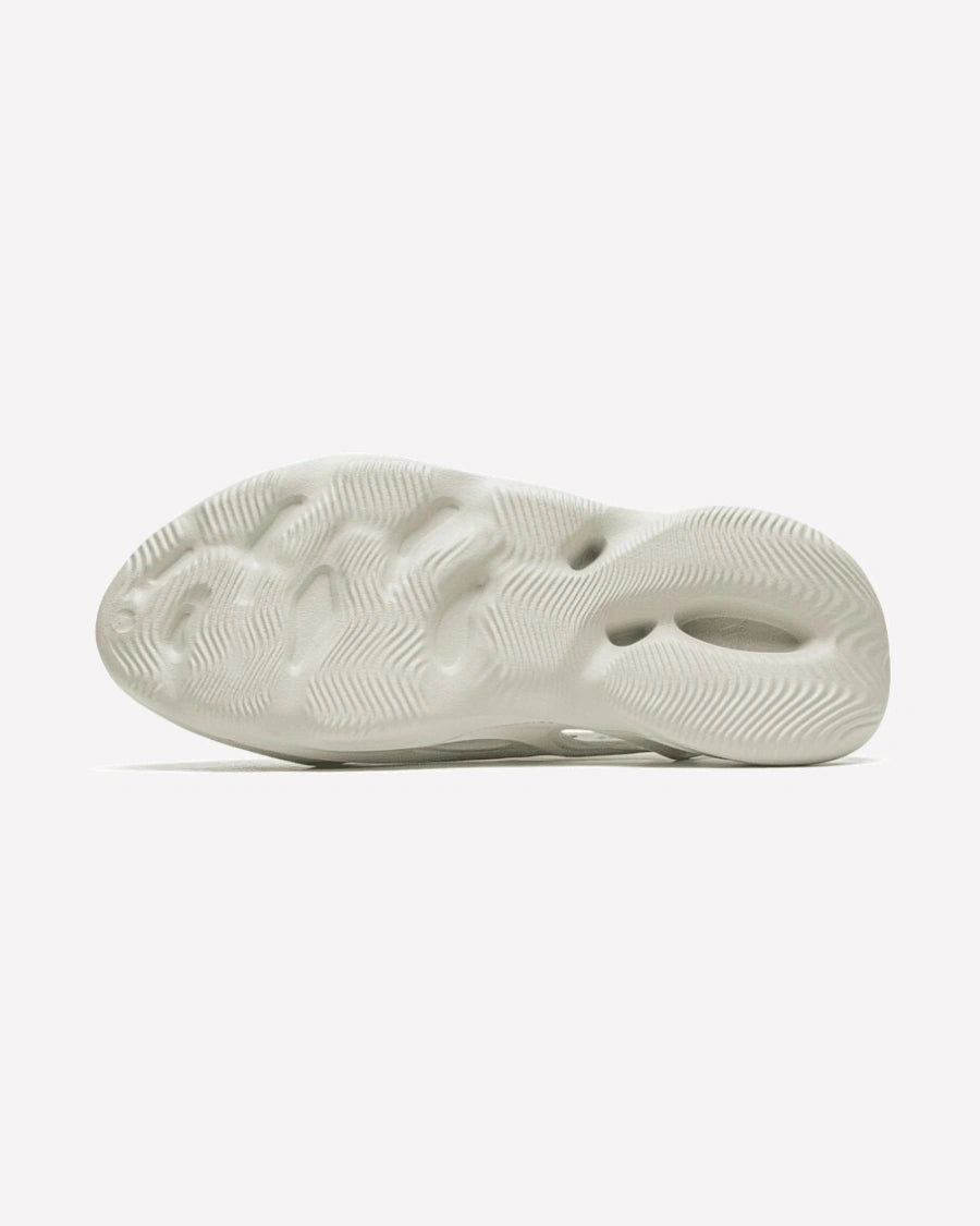 adidas Yeezy Foam RNNR Ararat