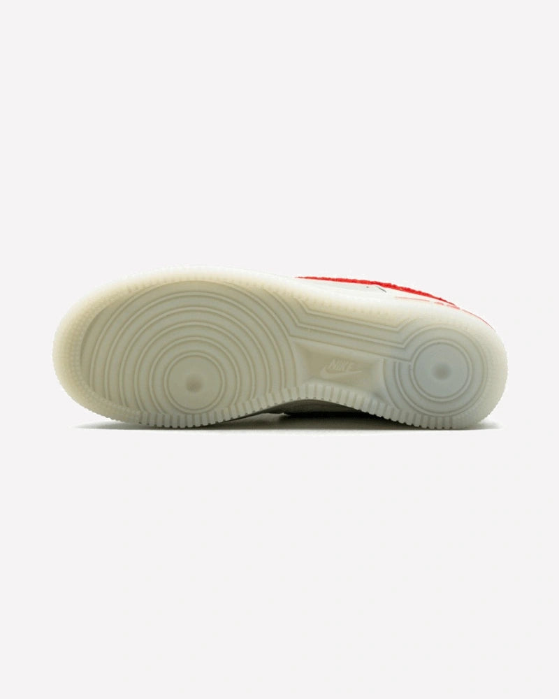 Nike Air Force 1 Low Year of the Rabbit — detalle del talón
