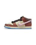 Nike Dunk Mid