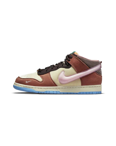Nike Dunk Mid