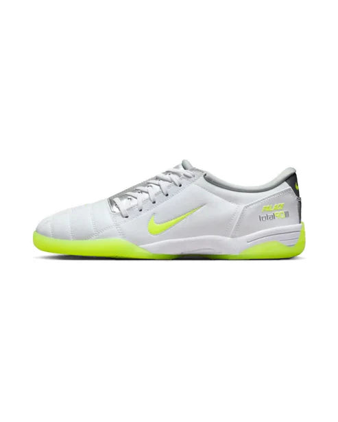 Nike Total 90