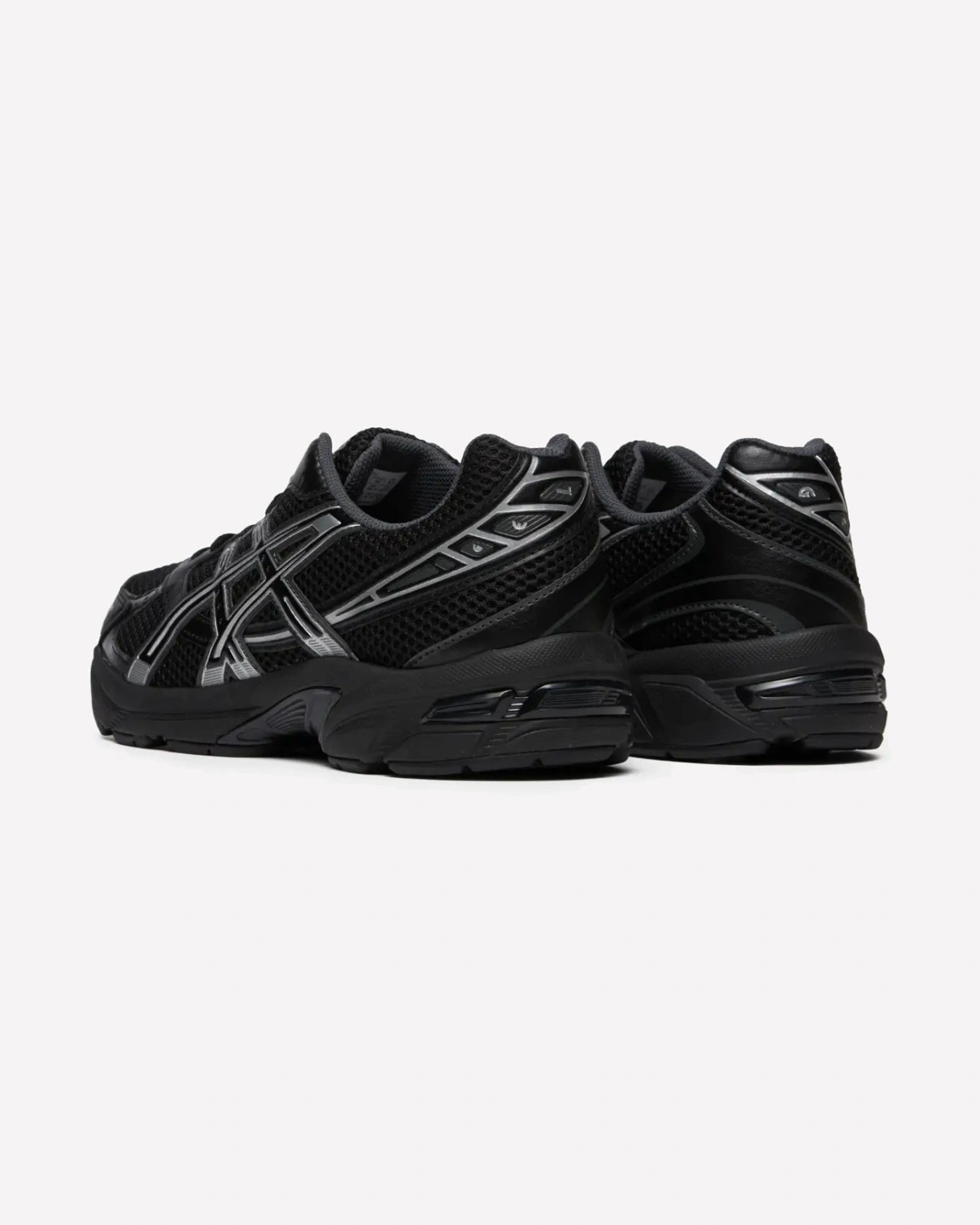 ASICS Gel-1130 Black Pure Silver — detalle del talón