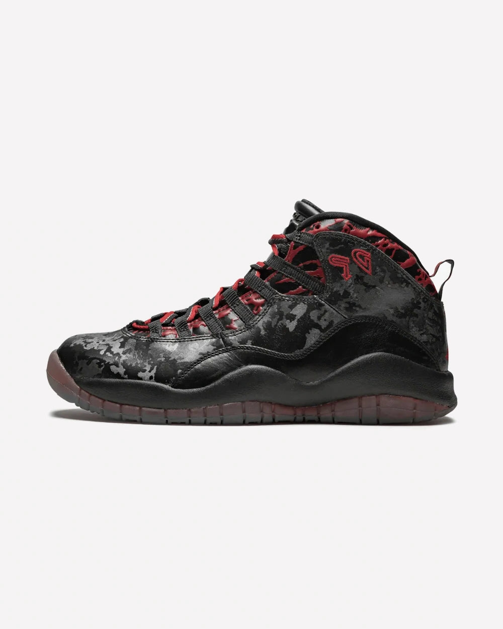 Jordan 10 Retro Doernbecher — vista lateral