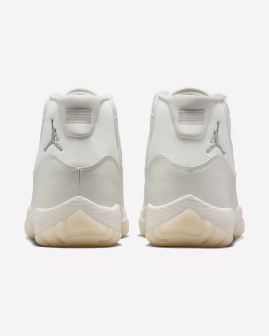 Air Jordan 11 Retro Pearl