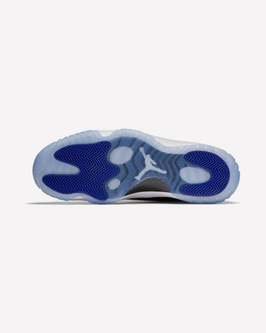 Jordan 11 Retro Space Jam (2026) — par completo