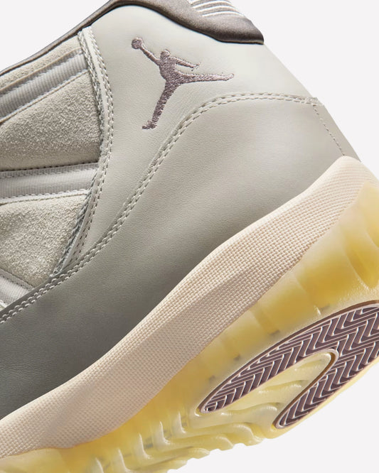 Air Jordan 11 Retro Tokyo