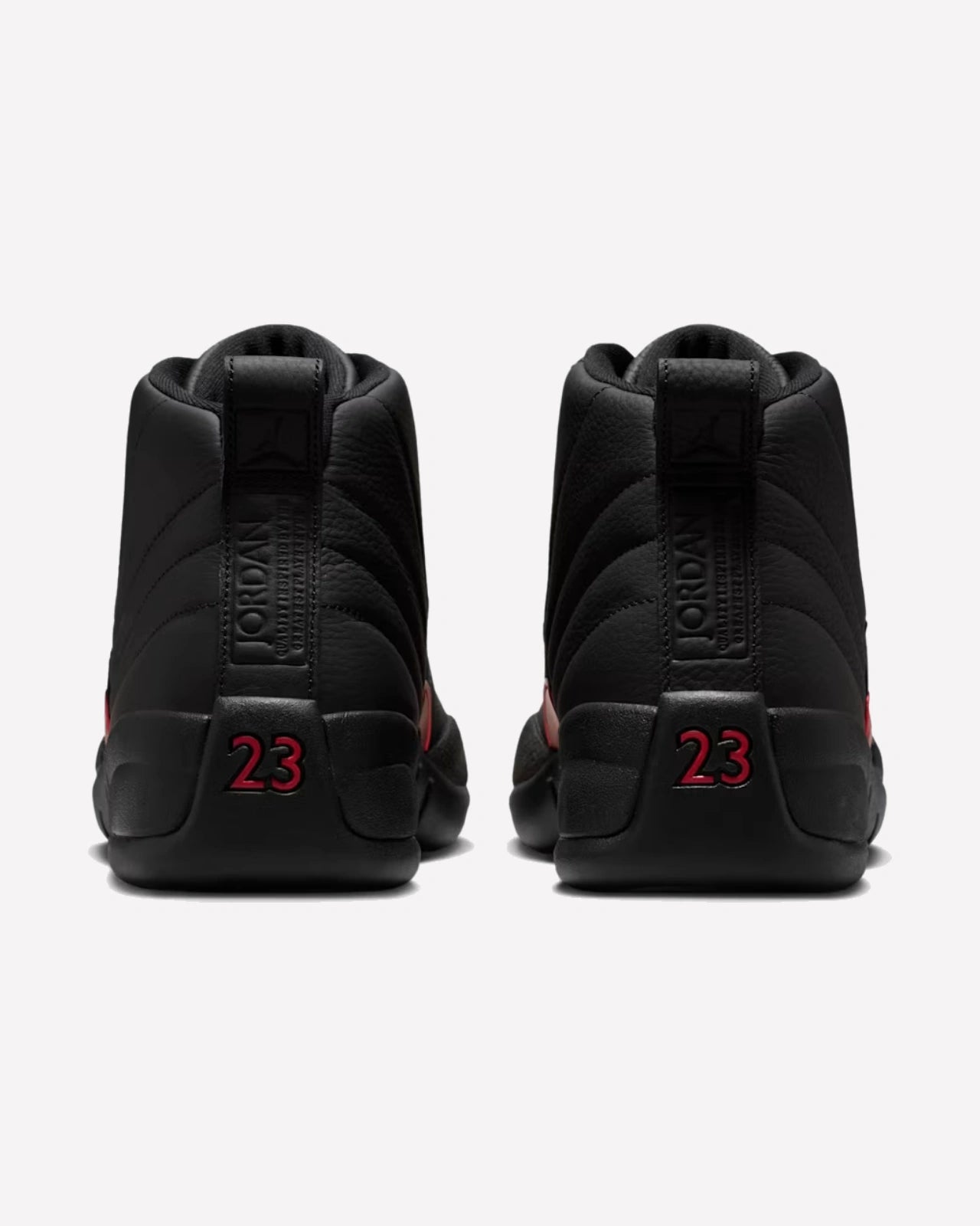 Jordan 12 Retro Bloodline — detalle del talón
