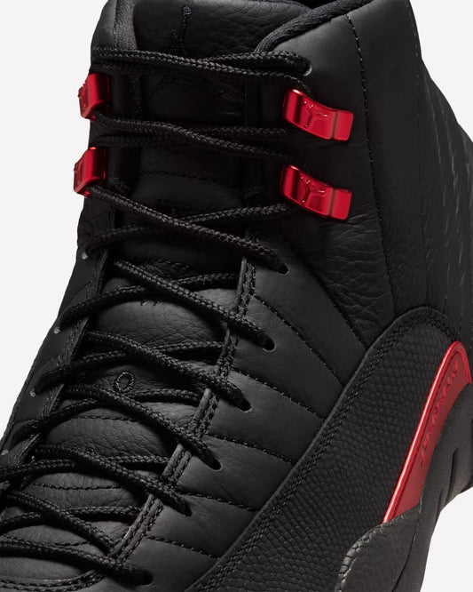 Air Jordan 12 Retro Bloodline