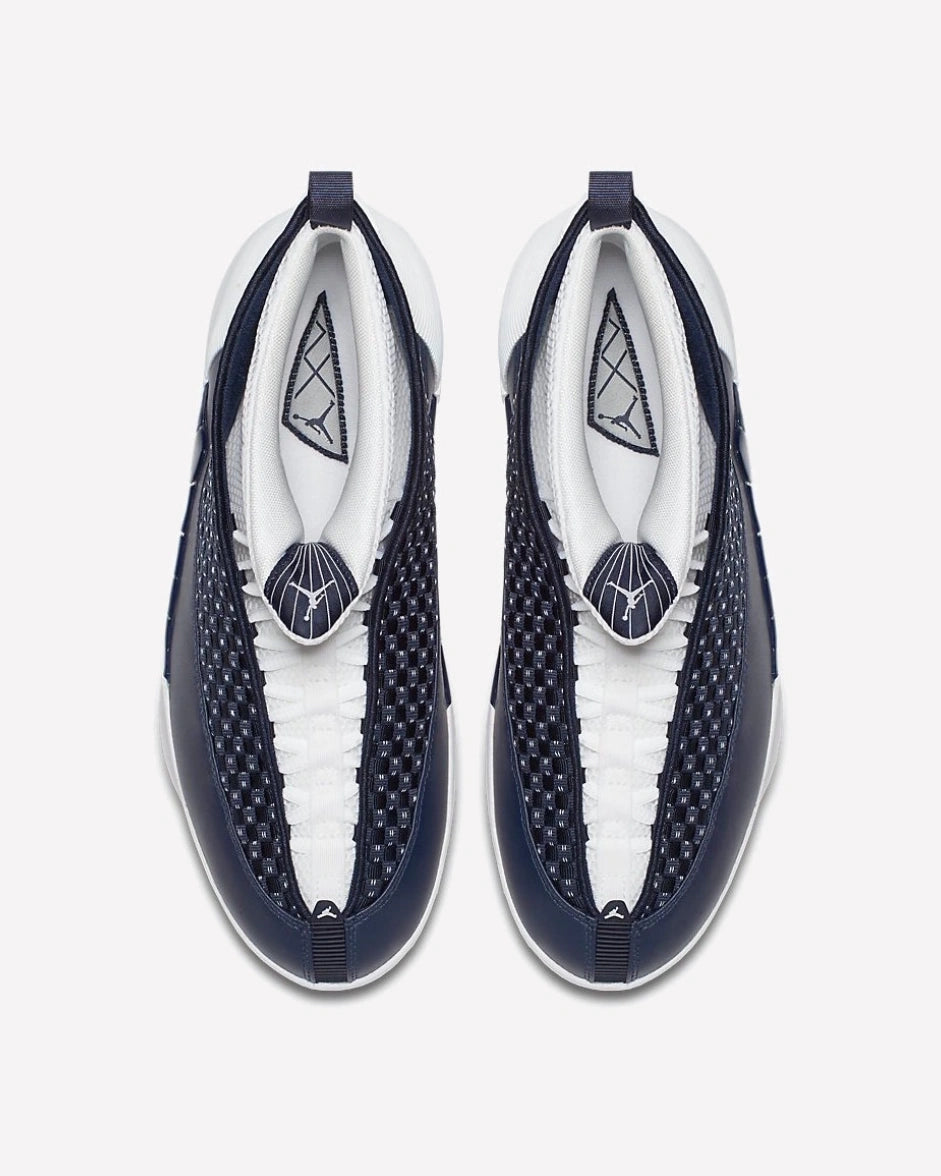 Air Jordan 15 Retro Obsidian