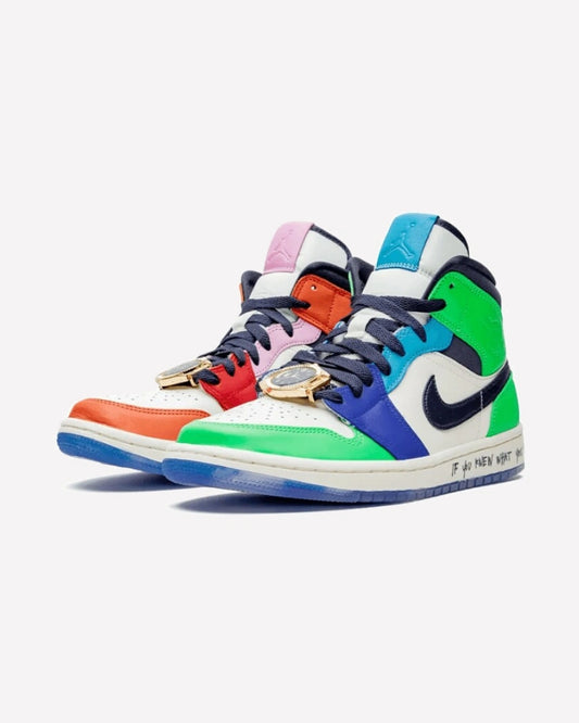 Jordan 1 Mid SE Fearless Melody Ehsani — detalle de la suela