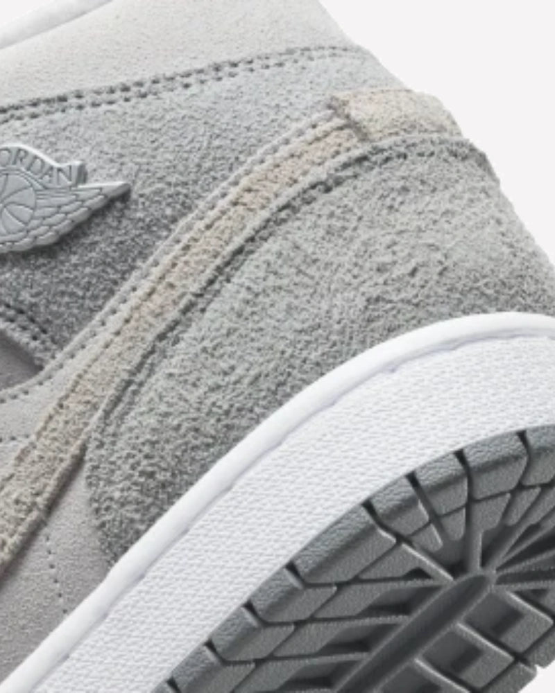Air Jordan 1 Mid SE Particle Grey (W)