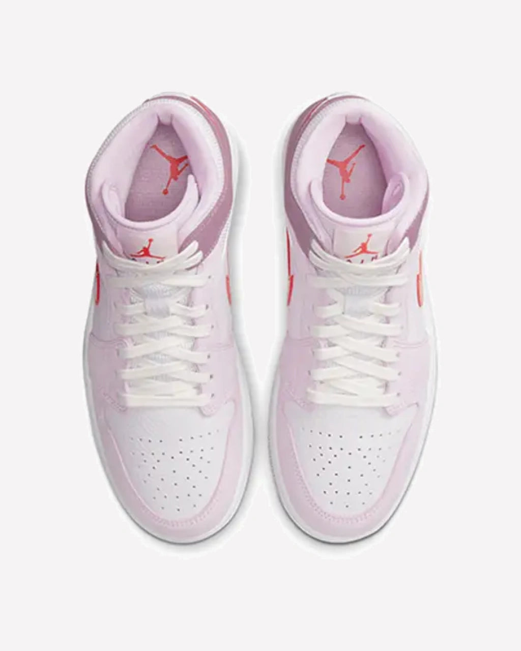 Jordan 1 Mid Valentine's Day (2022) — detalle del talón