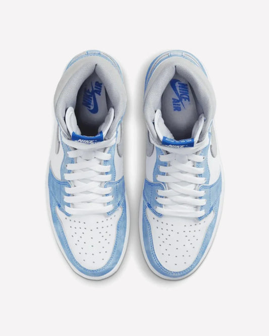 Air Jordan 1 Retro High OG Hyper Royal