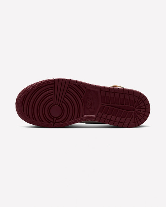 Jordan 1 Retro High OG Love Letter (GS) — par completo