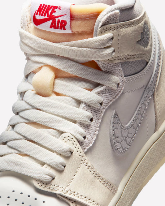 Air Jordan 1 Retro High OG Sail University Red (GS)