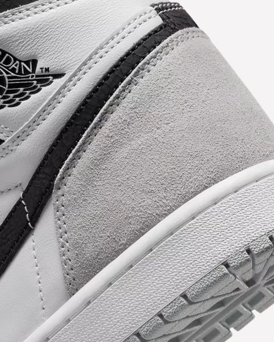 Air Jordan 1 Retro High OG Stage Haze