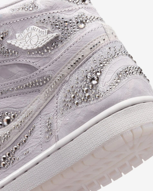 Air Jordan 1 Retro High OG Swarovski Vast Grey
