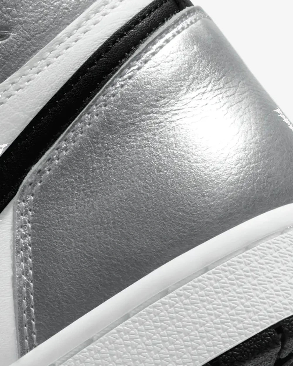 Air Jordan 1 Retro High Silver Toe (W)