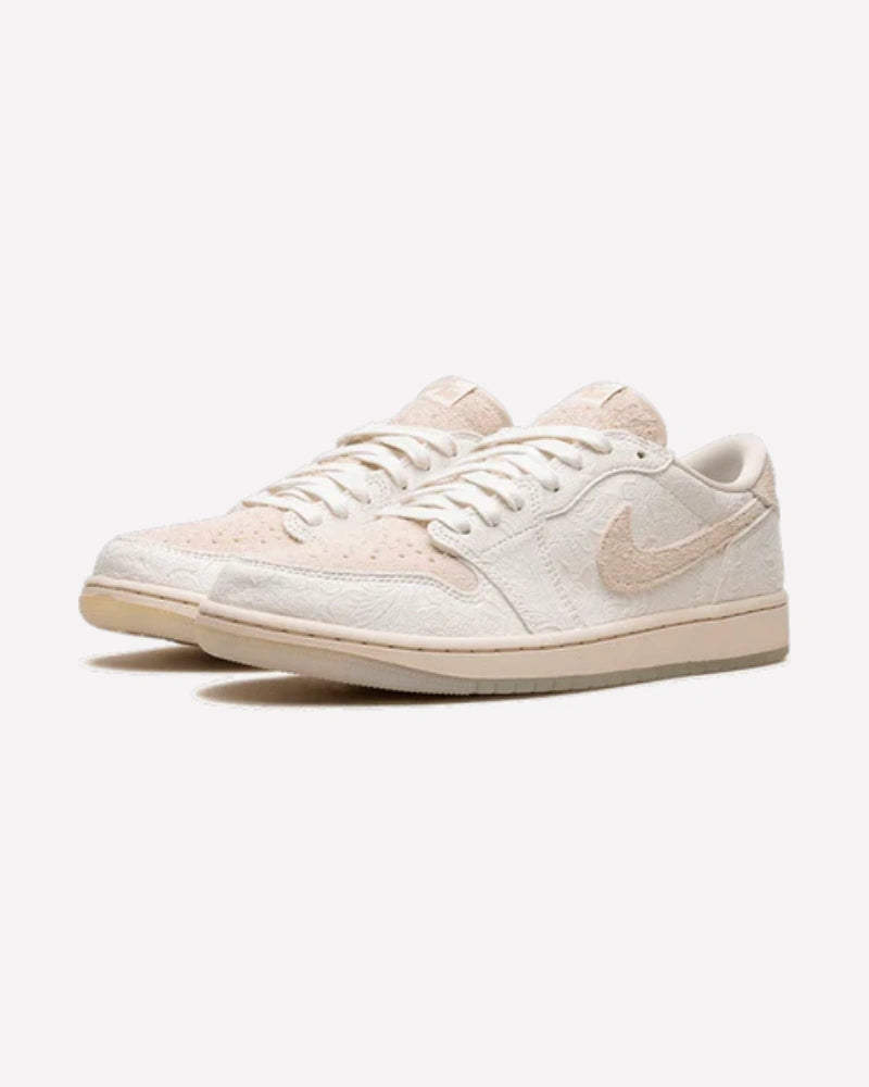 Air Jordan 1 Retro Low OG Chris Paul Give Them Flowers