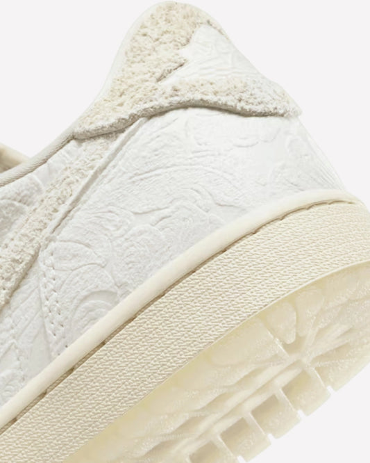 Air Jordan 1 Retro Low OG Chris Paul Give Them Flowers