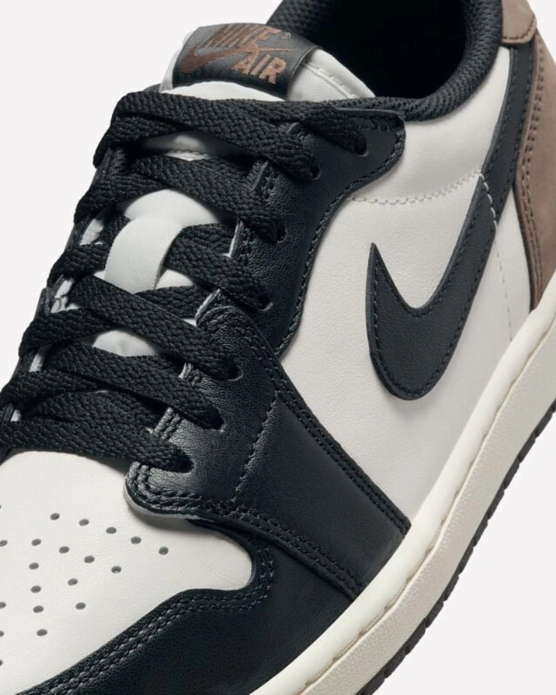 Air Jordan 1 Retro Low OG Mocha