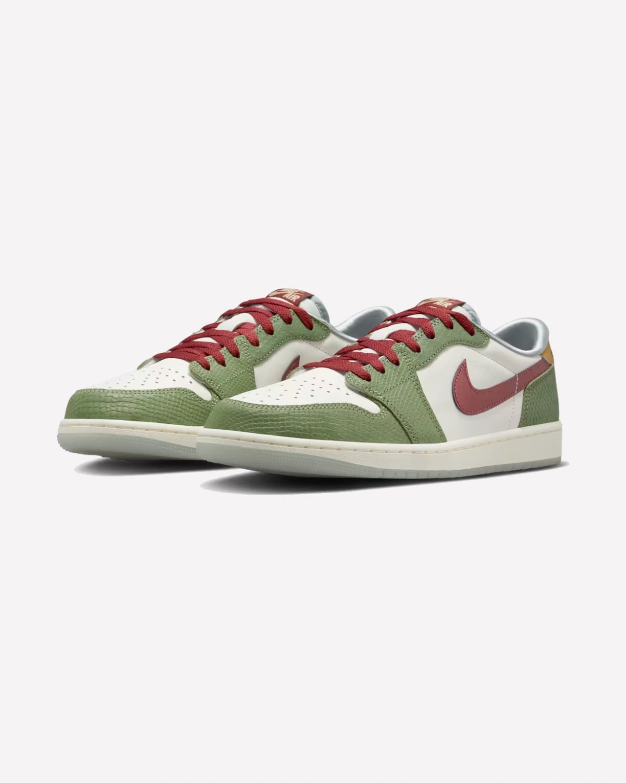 Air Jordan 1 Retro Low OG Year of the Dragon (2024)