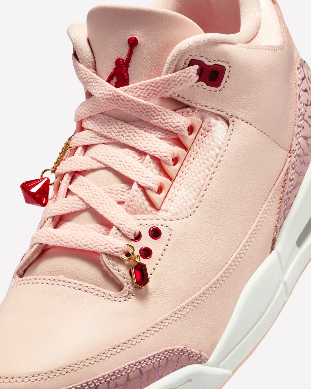 Air Jordan 3 Retro Valentine's Day Treat Yourself