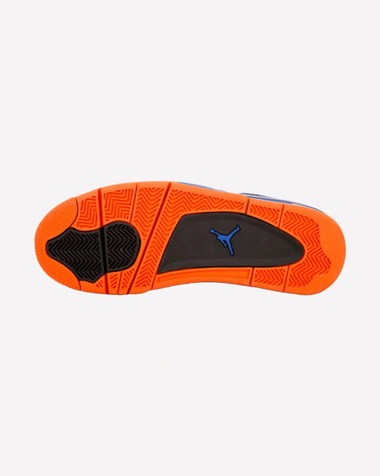 Jordan 4 Retro Cavs — vista de la suela