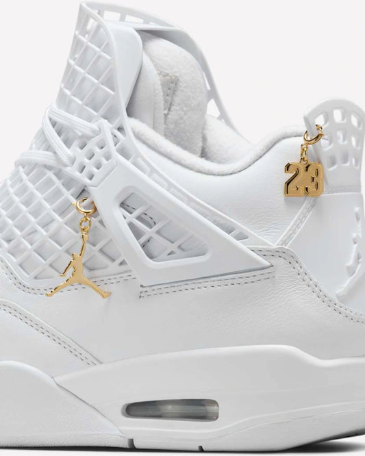 Jordan 4 Retro Net White — detalle del logo