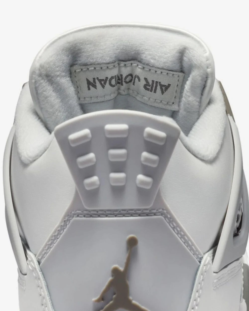 Jordan 4 Retro Photon Dust Blue Chill — detalle de la suela