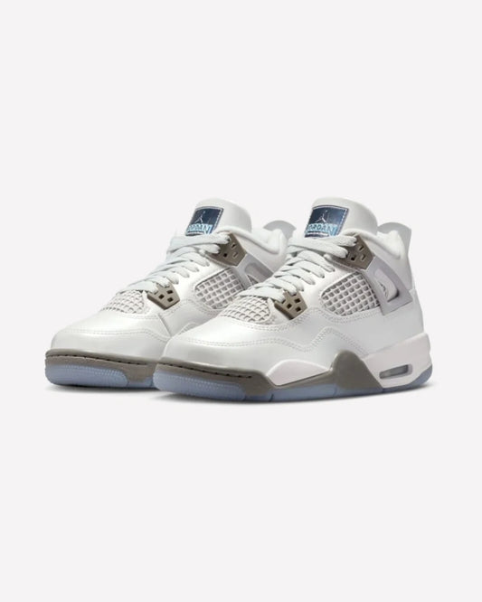 Jordan 4 Retro Photon Dust Blue Chill — vista frontal