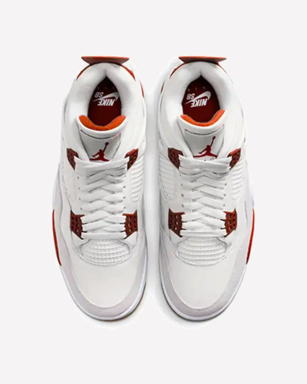 Jordan 4 Retro SB Varsity Red — detalle del talón