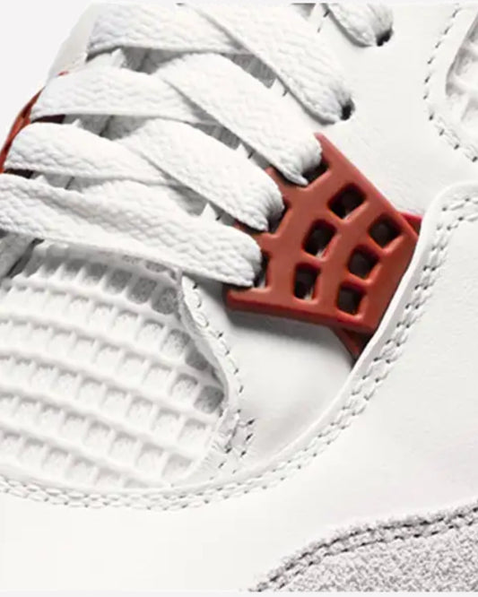 Jordan 4 Retro SB Varsity Red — par completo
