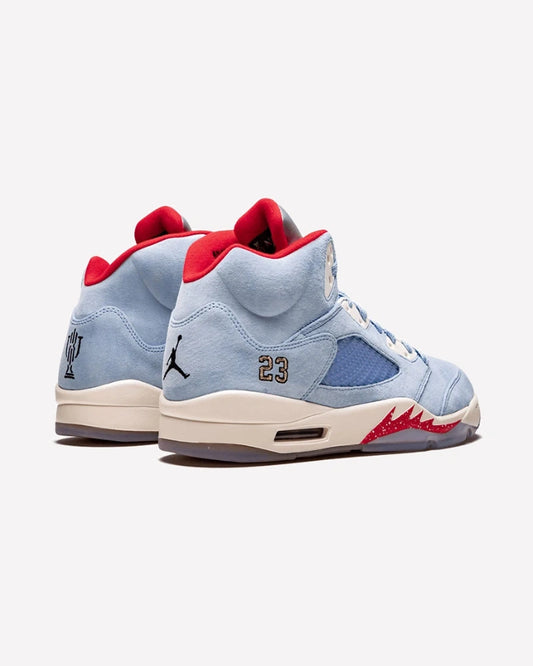 Jordan 5 Retro Trophy Room Ice Blue — detalle del talón