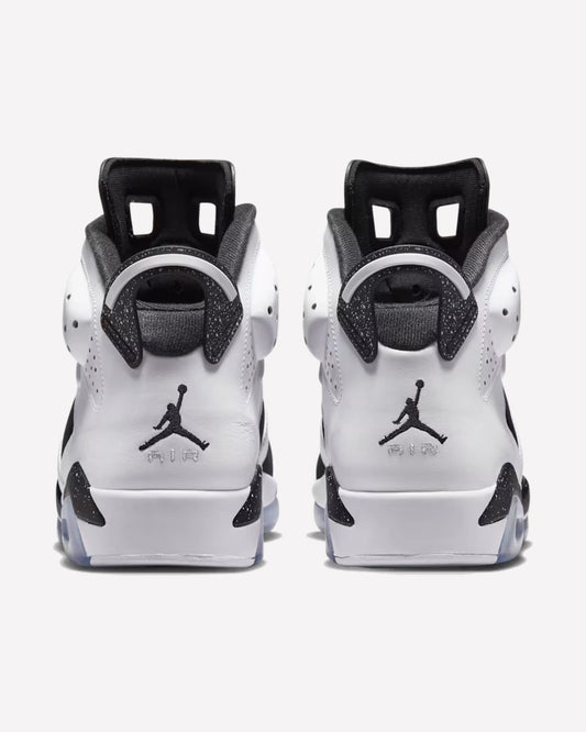 Jordan 6 Retro Oreo (2026) — vista del talón