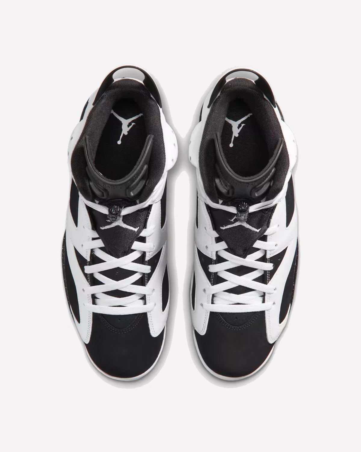 Jordan 6 Retro Oreo (2026) — detalle del upper