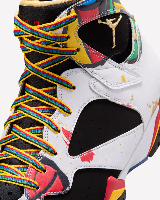 Jordan 7 Retro Miro (2026) — detalle del lateral