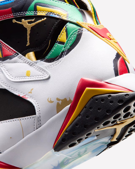 Jordan 7 Retro Miro (2026) — vista del par