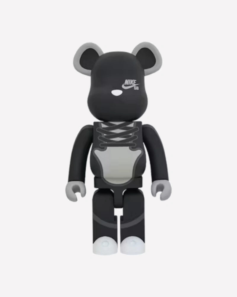 Bearbrick Nike SB 1000% Negro
