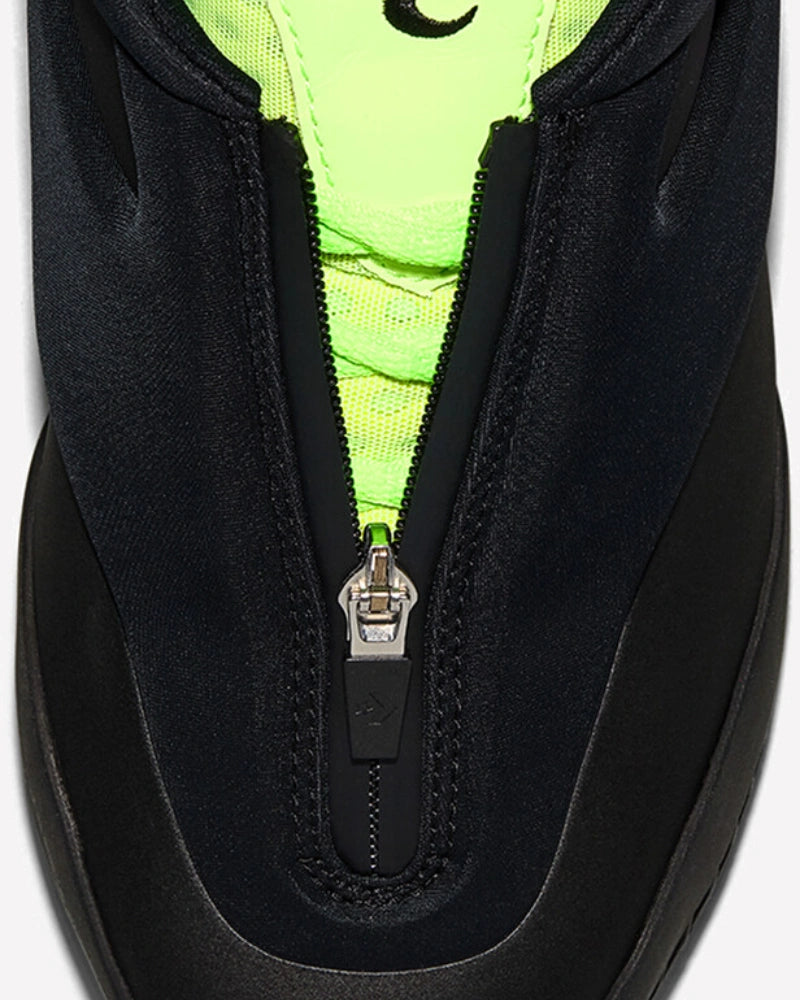 Converse SHAI 001 Black Green Beam — vista del par