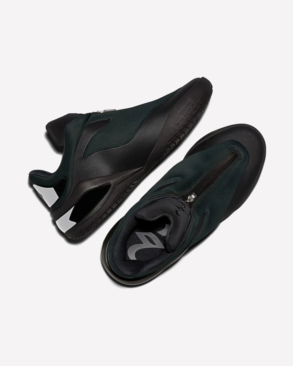 Converse SHAI 001 Charm Black