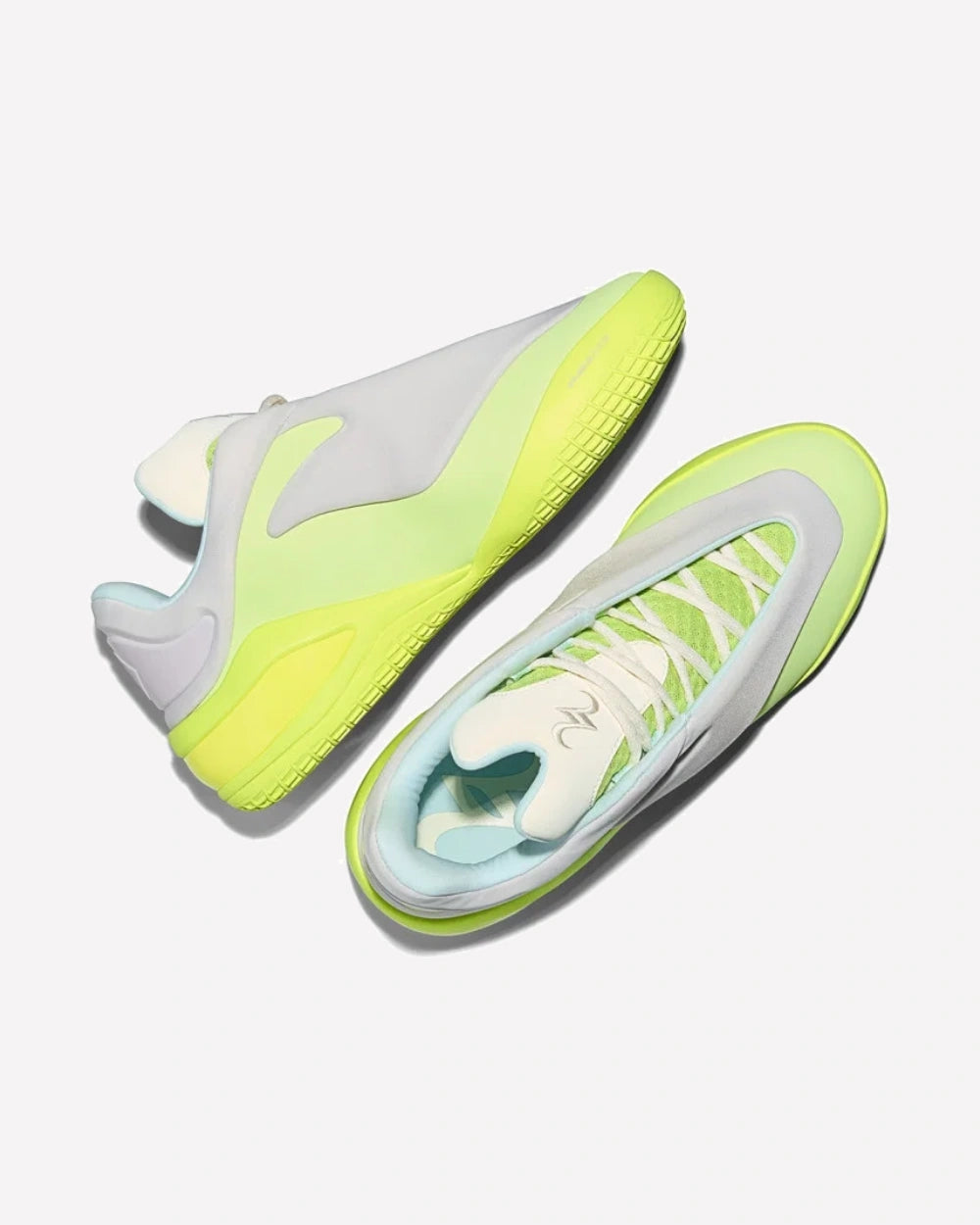 Converse SHAI 001 Lace Up Lime — detalle del talón