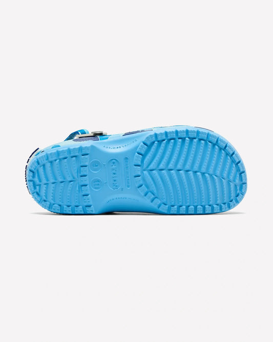Crocs Classic Clog ABC Camo Blue — Vista del talón