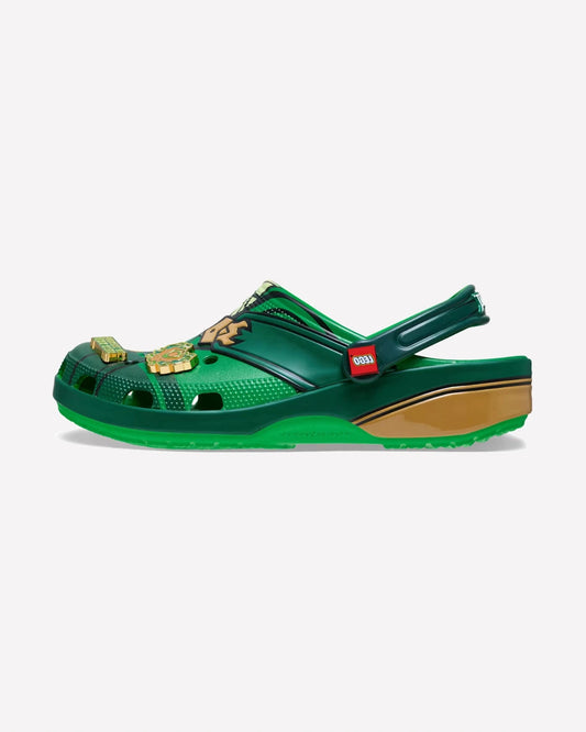 Crocs Classic Clog LEGO Ninjago — vista lateral del par