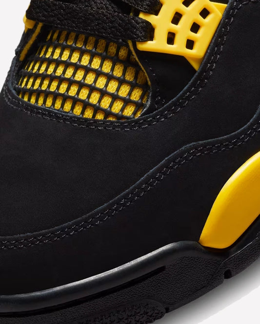 Air Jordan 4 Retro Thunder (2023)