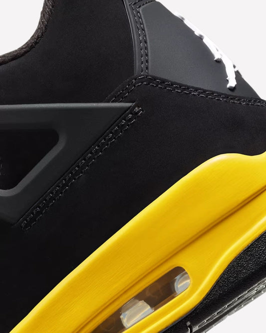 Air Jordan 4 Retro Thunder (2023)