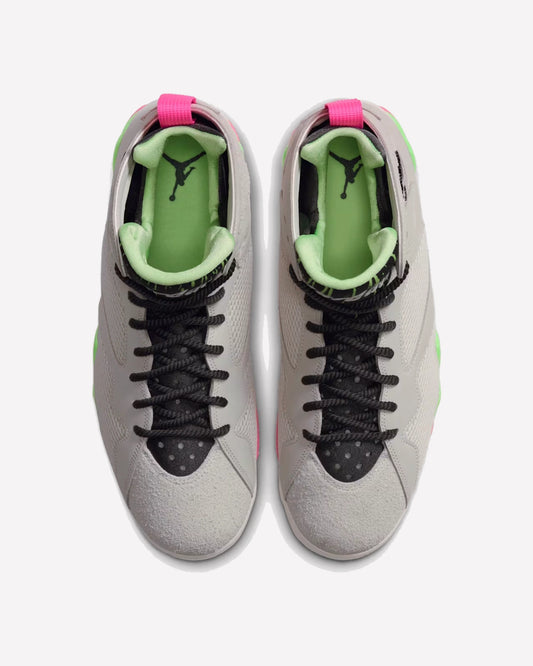 Jordan 7 Retro Tennis Day — vista de la suela